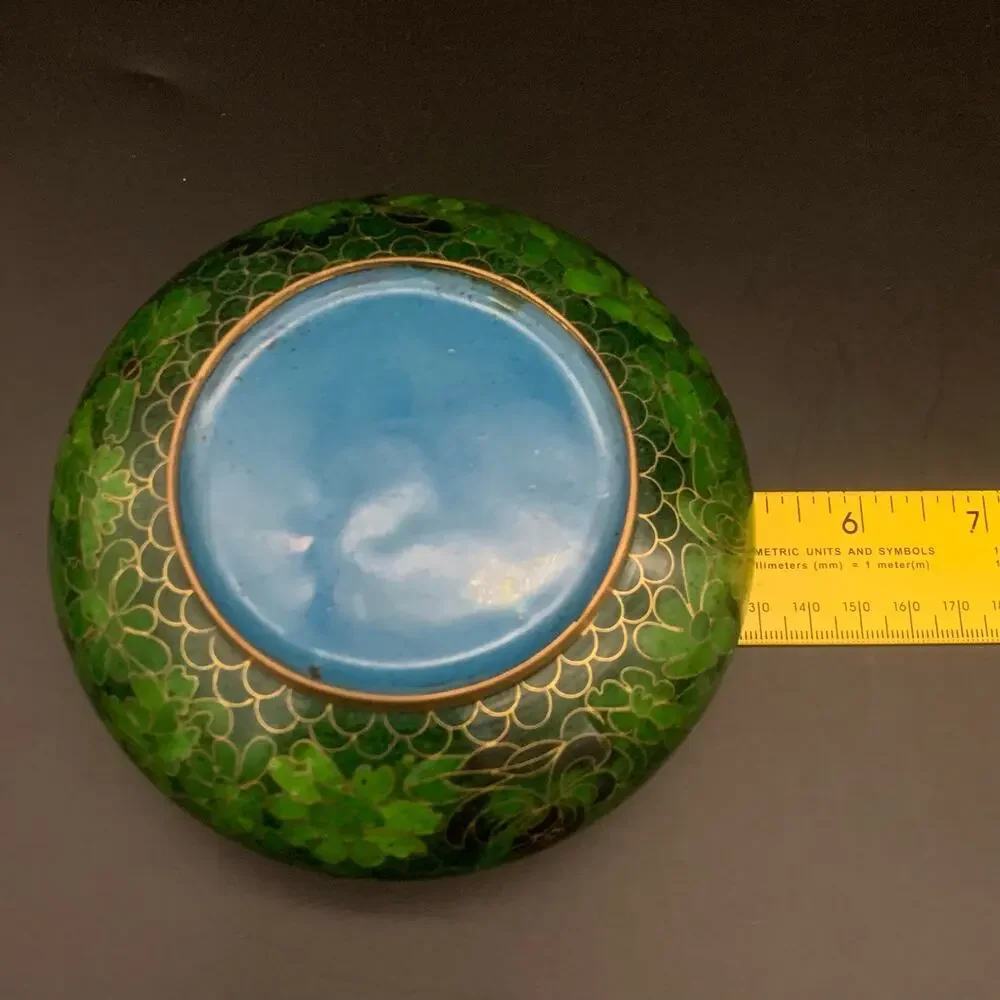 Chinese Cloisonne Bowl w/ Lid Enamel Over Brass Green Champleve Floral Leaf - Picture 15 of 16